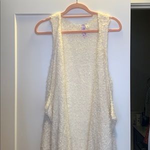 Fuzzy cream vest